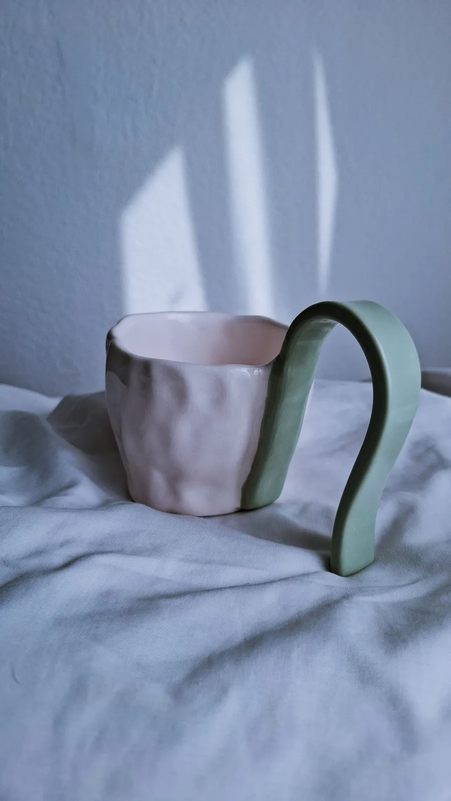 ۳